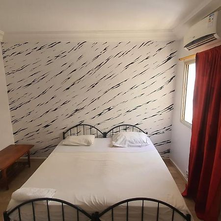 Bricos Appartement Sud Foire Dakar Eksteriør bilde