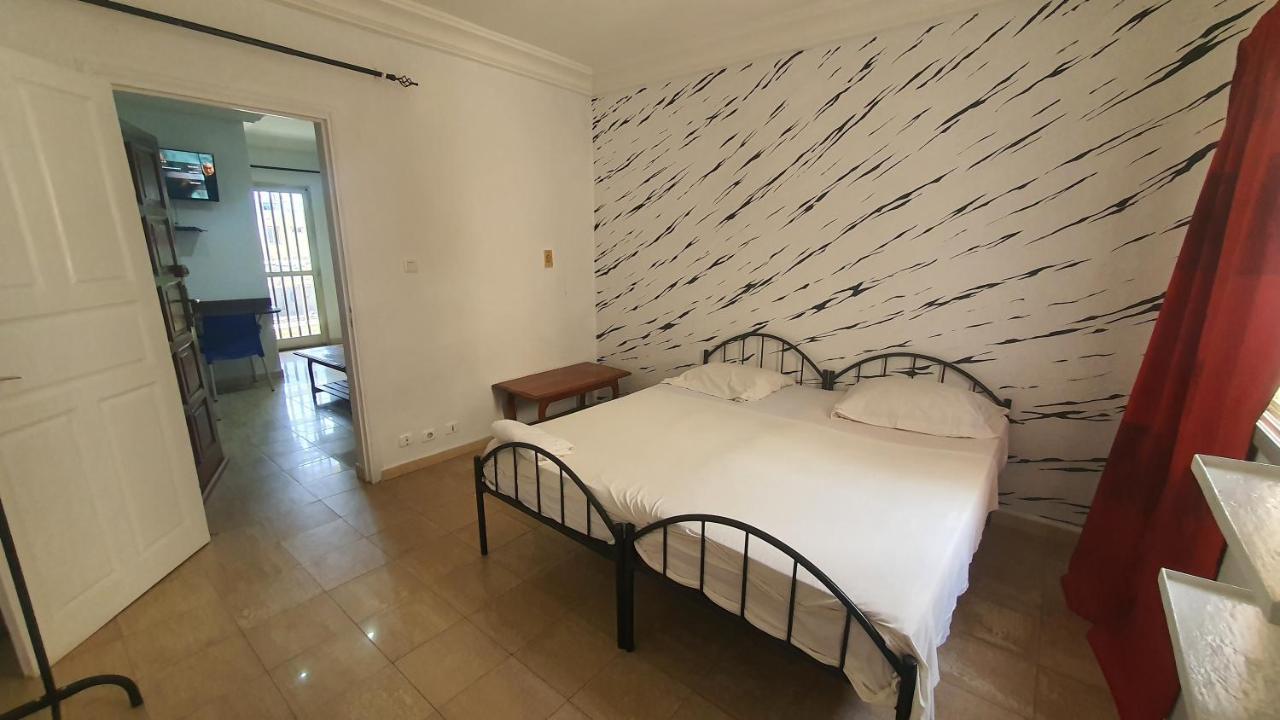 Bricos Appartement Sud Foire Dakar Eksteriør bilde