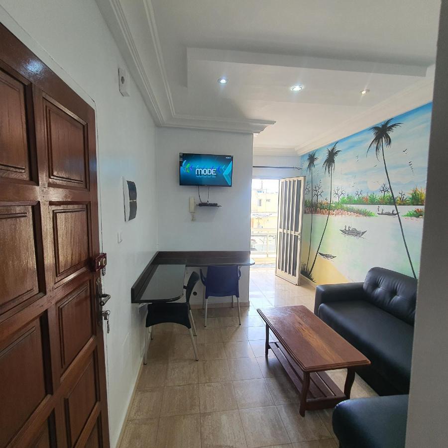 Bricos Appartement Sud Foire Dakar Eksteriør bilde